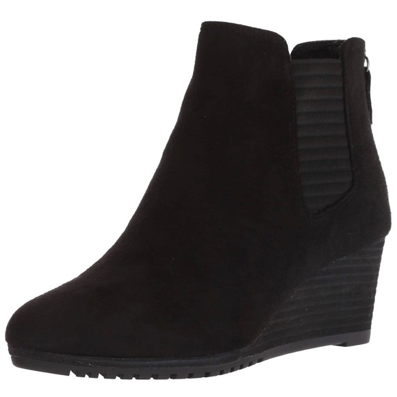 Dr Scholl’s Black Critic Chelsea Boot Size 6